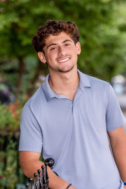 Photo of Justin Weinshank, Acting