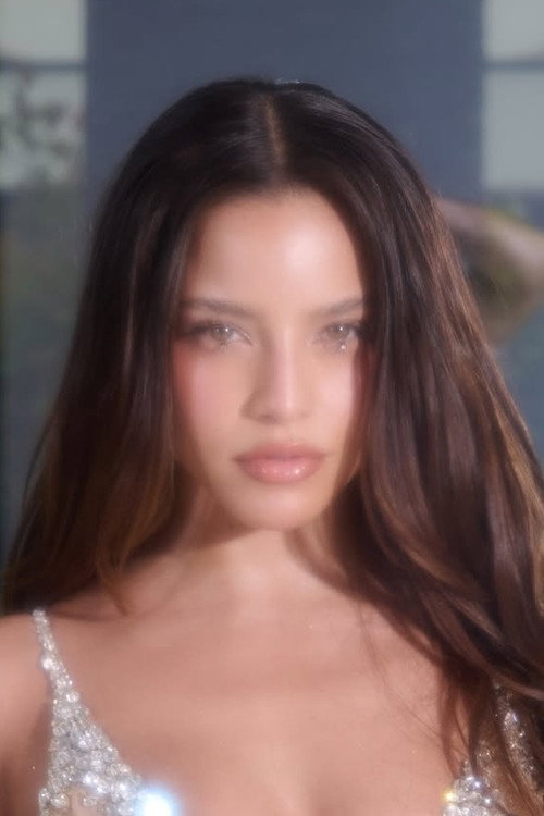 Photo of Emilia, Acting
