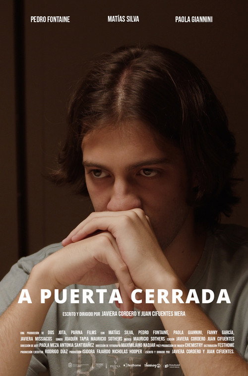 Movie poster for A puerta cerrada (2022)