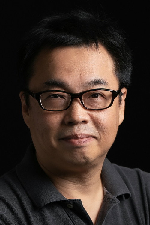 Photo of Chienn Hsiang, Writing