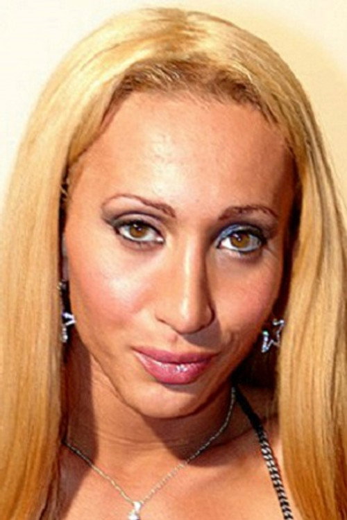 Photo of Laura Ferraz, Acting