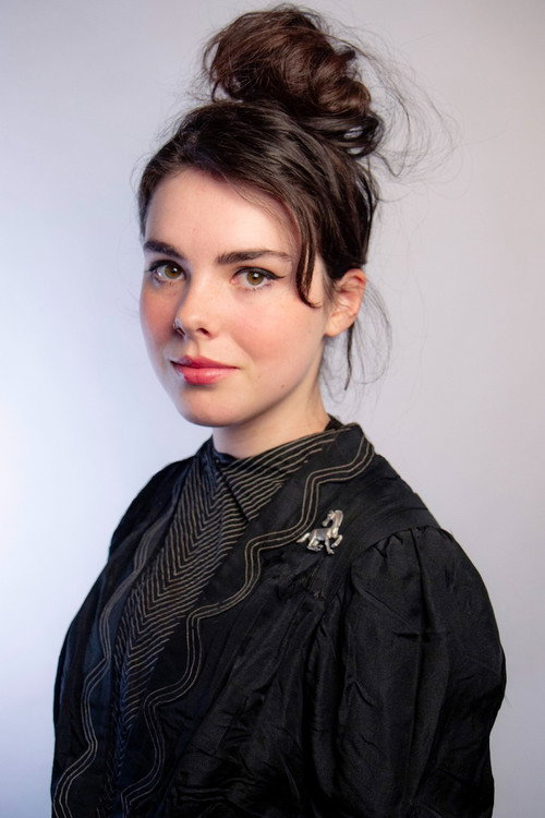 Photo of Annie Wren, Acting