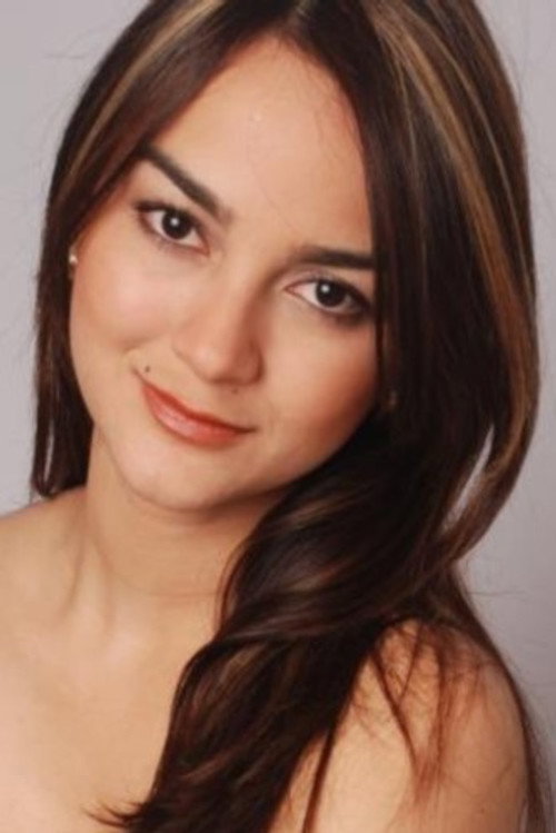 Photo of Yiniva Cardenas, Acting