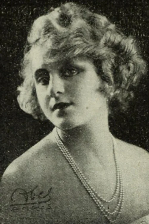 Photo of Yanne Exiane, Acting