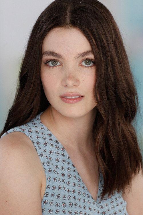 Photo of Elizabeth Hunter, Acting
