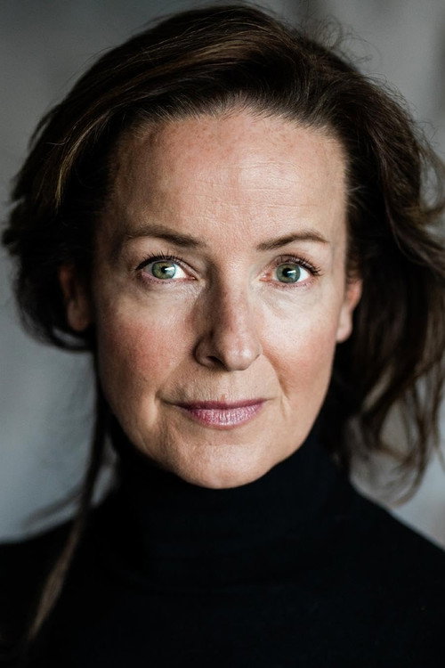 Photo of Niamh McHenry, Acting