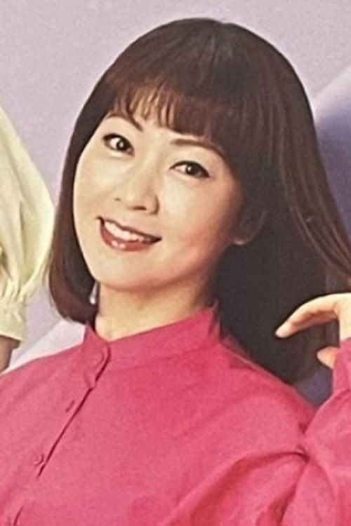 Maira Mikaze profile