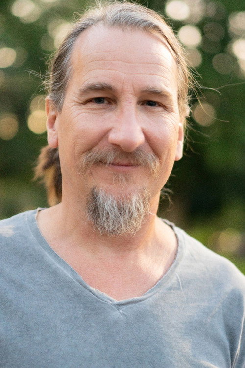 Photo of Dean Bynum, Acting