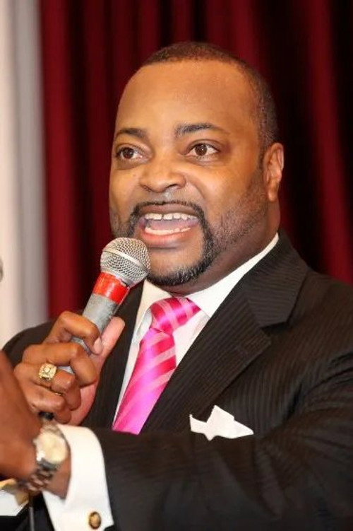 Photo of Corey Maclin, Acting
