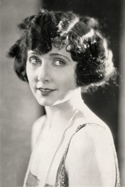 Mae Busch profile