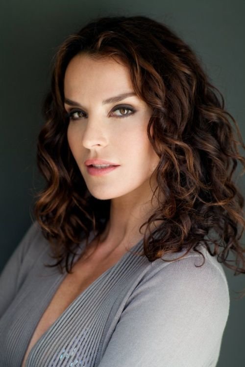 Ana Alexander profile