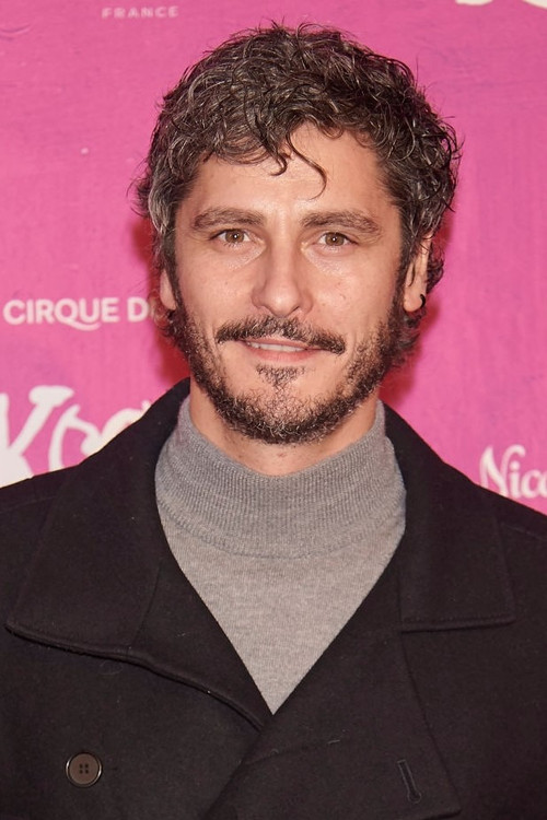 Photo of Antonio Pagudo, Acting
