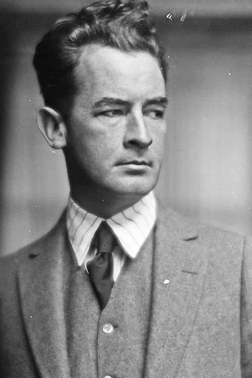 Photo of James Montgomery Flagg, Writing