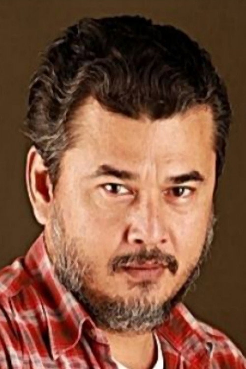 Azri Iskandar profile