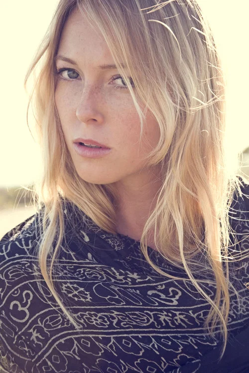 Photo of India Oxenberg, Acting