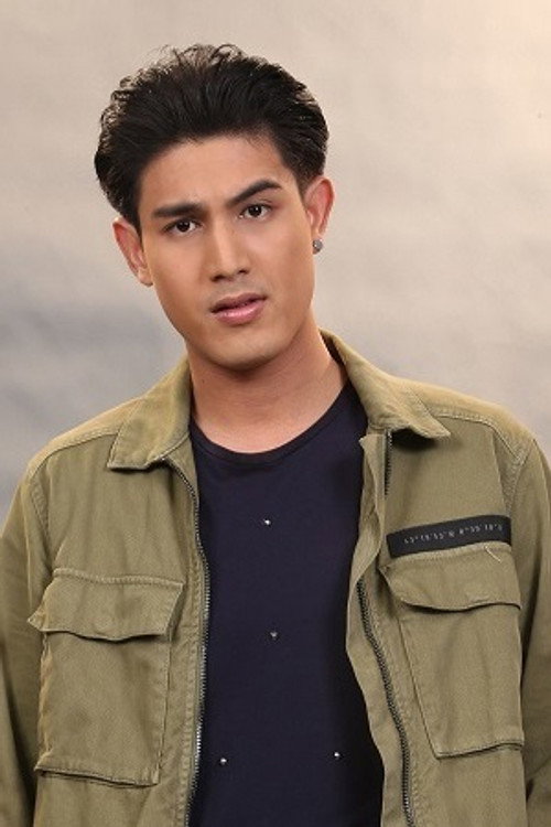 Photo of Bank Chanathip Phisuteriwong, Acting