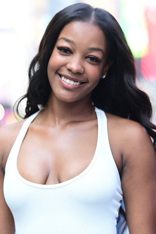 Photo of Victoria Richards, Acting