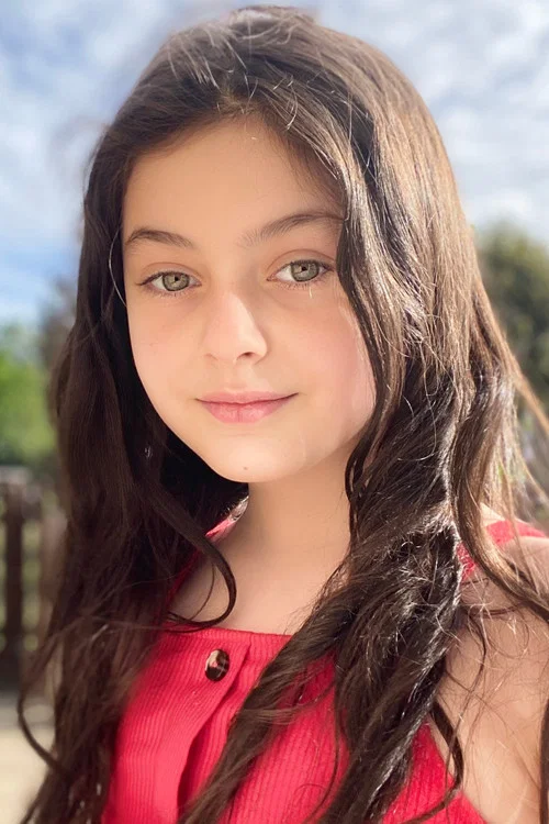 Fleur Tashjian profile