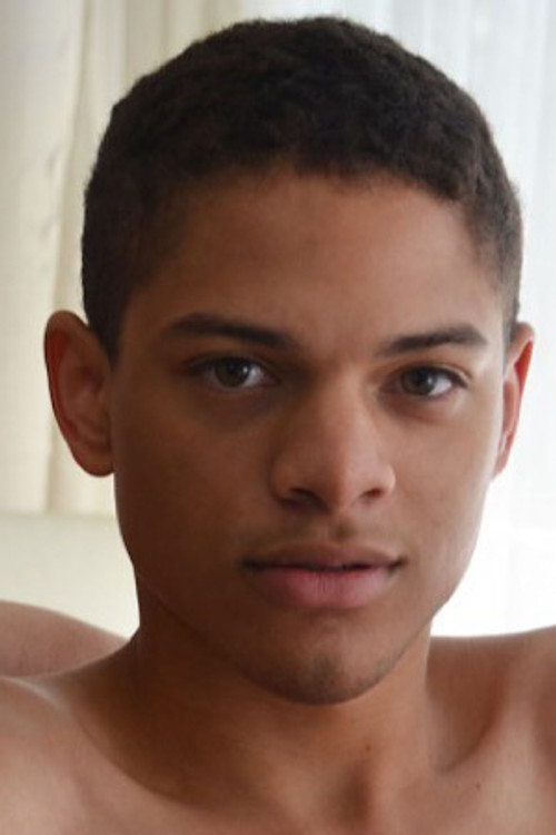 Photo of Elliott Blue, Acting