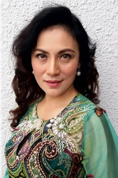 Photo of Angeline Tan, Acting