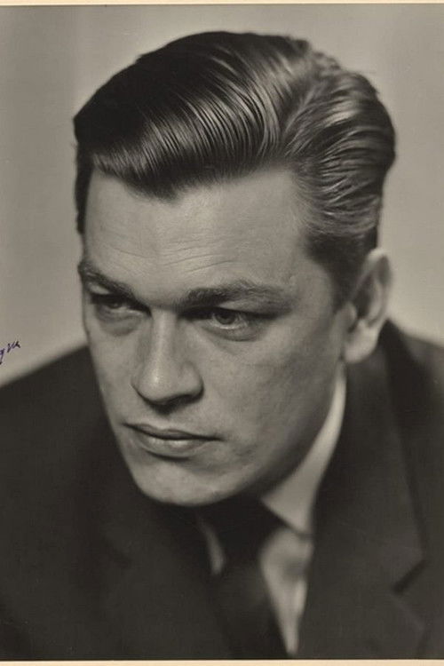 Carl-Axel Heiknert profile