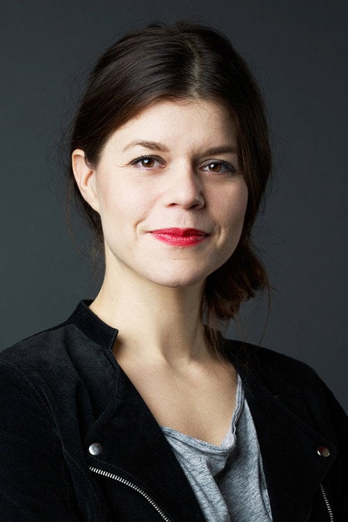 Photo of Emma Molin, Acting