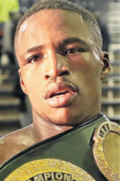 Photo of Lusanda Komanisi, Acting