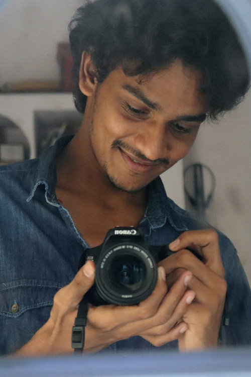 Photo of Si Raa Re, Directing