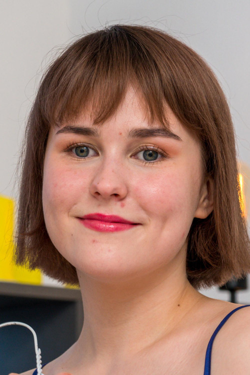 Photo of Iris Murai, Acting