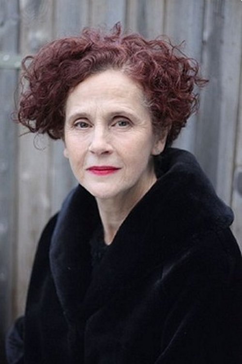 Chloe Salaman profile