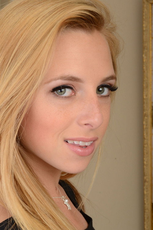 Photo of Taylor Whyte, Acting