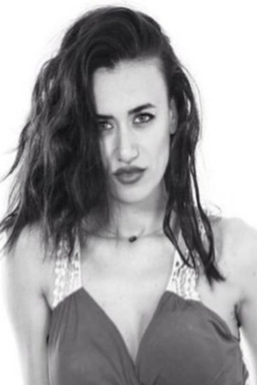 Photo of Neslihan Şen, Acting