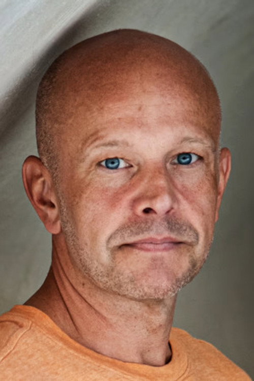 Photo of Fredrik Hallgren, Acting