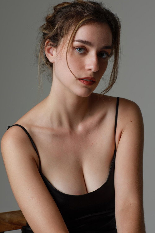 Photo of Morgana Corrêa, Acting
