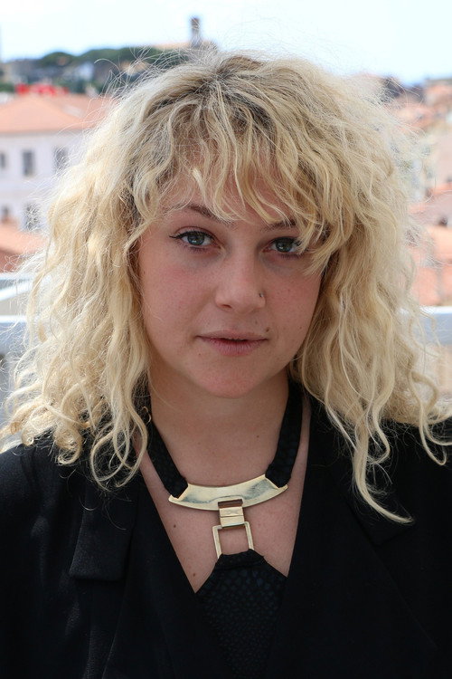 Photo of Fanni Metelius, Acting