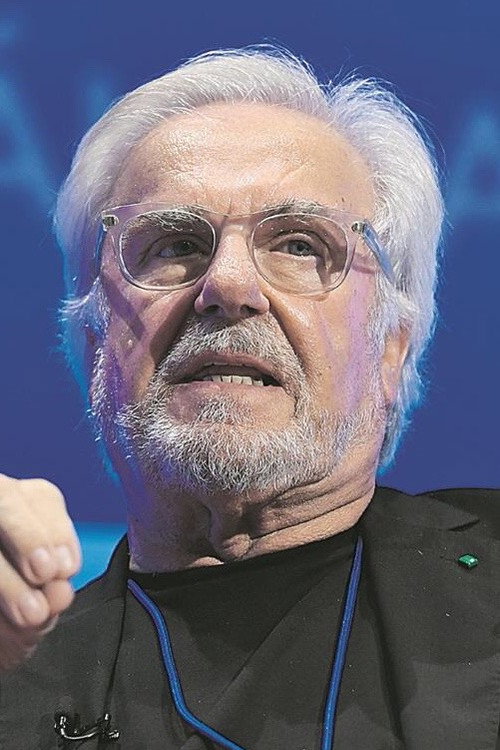Photo of Francisco Simões, Acting