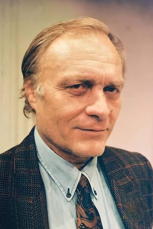 İstemi Betil profile