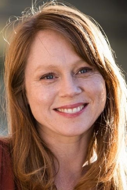 Hayley McElhinney profile