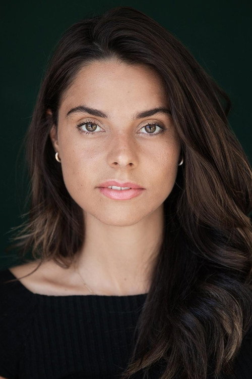 Photo of Mia Galhardas, Acting