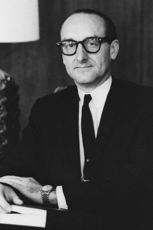 Photo of George E. Mueller, Acting