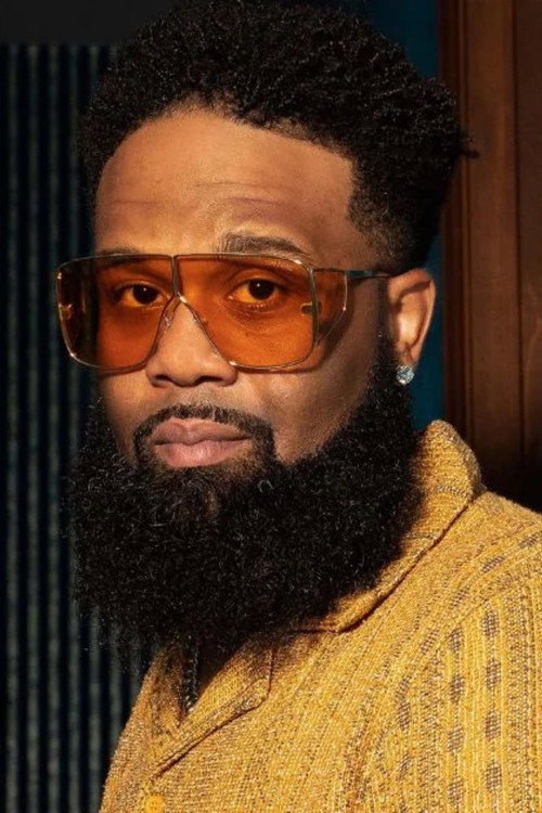 Blanco Brown profile