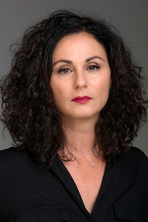 Hanna Azoulay Hasfari profile