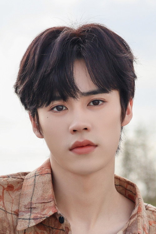 Yao Jingyuan profile