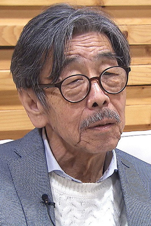 Photo of Lee Oi-soo, Writing