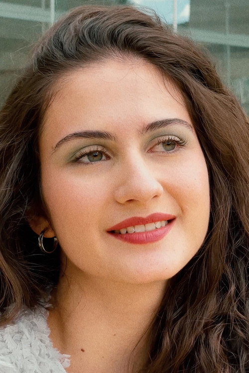 Photo of Geovana Santiago, Acting