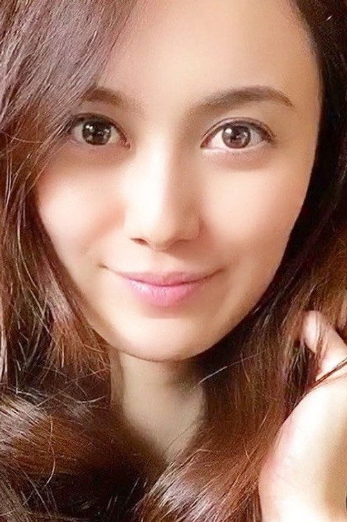 Saori Tominaga profile