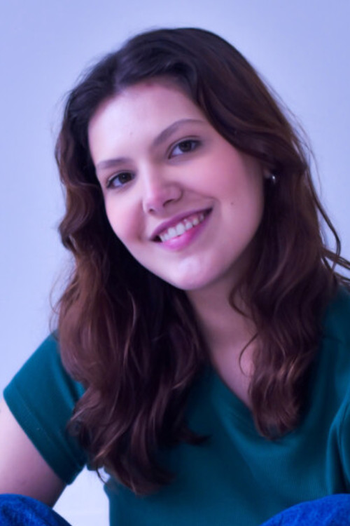 Photo of Analú Arreguï, Acting