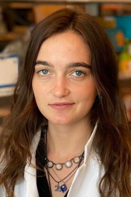 Photo of Zita Aretz, Acting