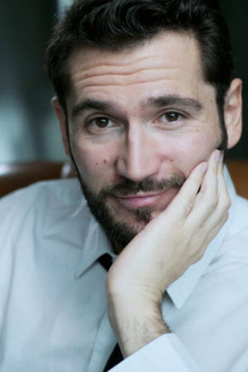 Photo of Geoffrey Lopez, Acting