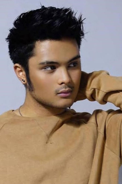Photo of Julian Estrada, Acting